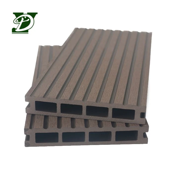 WPC Crack Resistant Decking